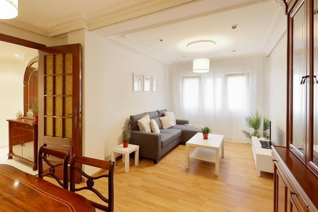 621B Acogedor Apartamento Oviédo Exterior foto